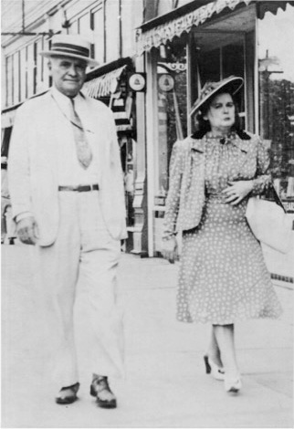 McDonald Jones and Annie H Jones circa 1925